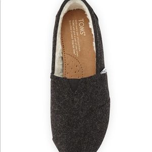 Toms shoes